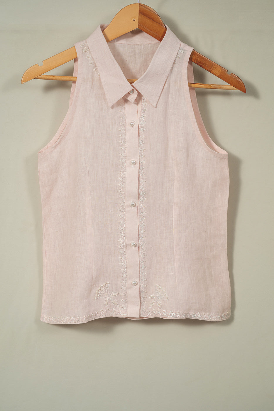 Floral embroidery shirt