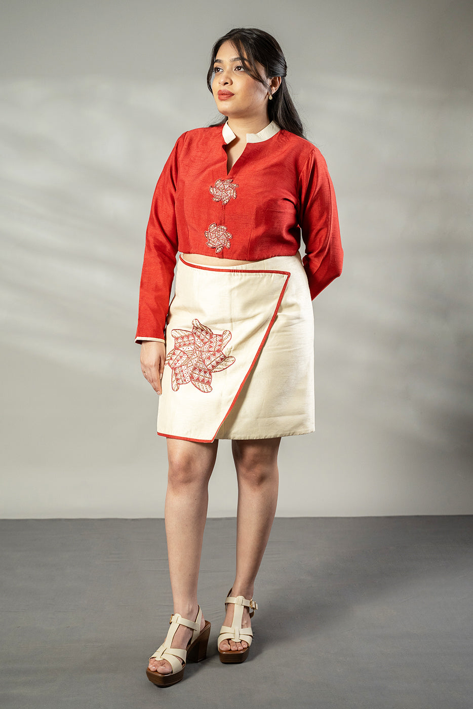 Pin wheel  embroidered co-ord