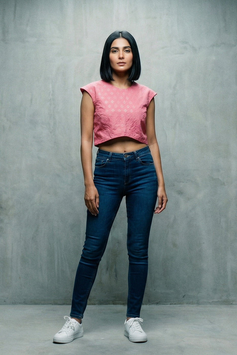Curved hemline crop top