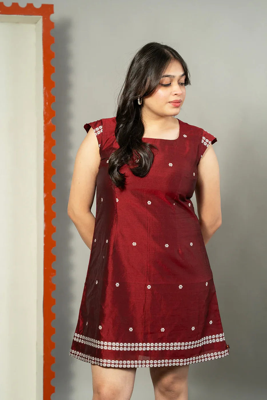 Sqaure neck dress - SSWAI