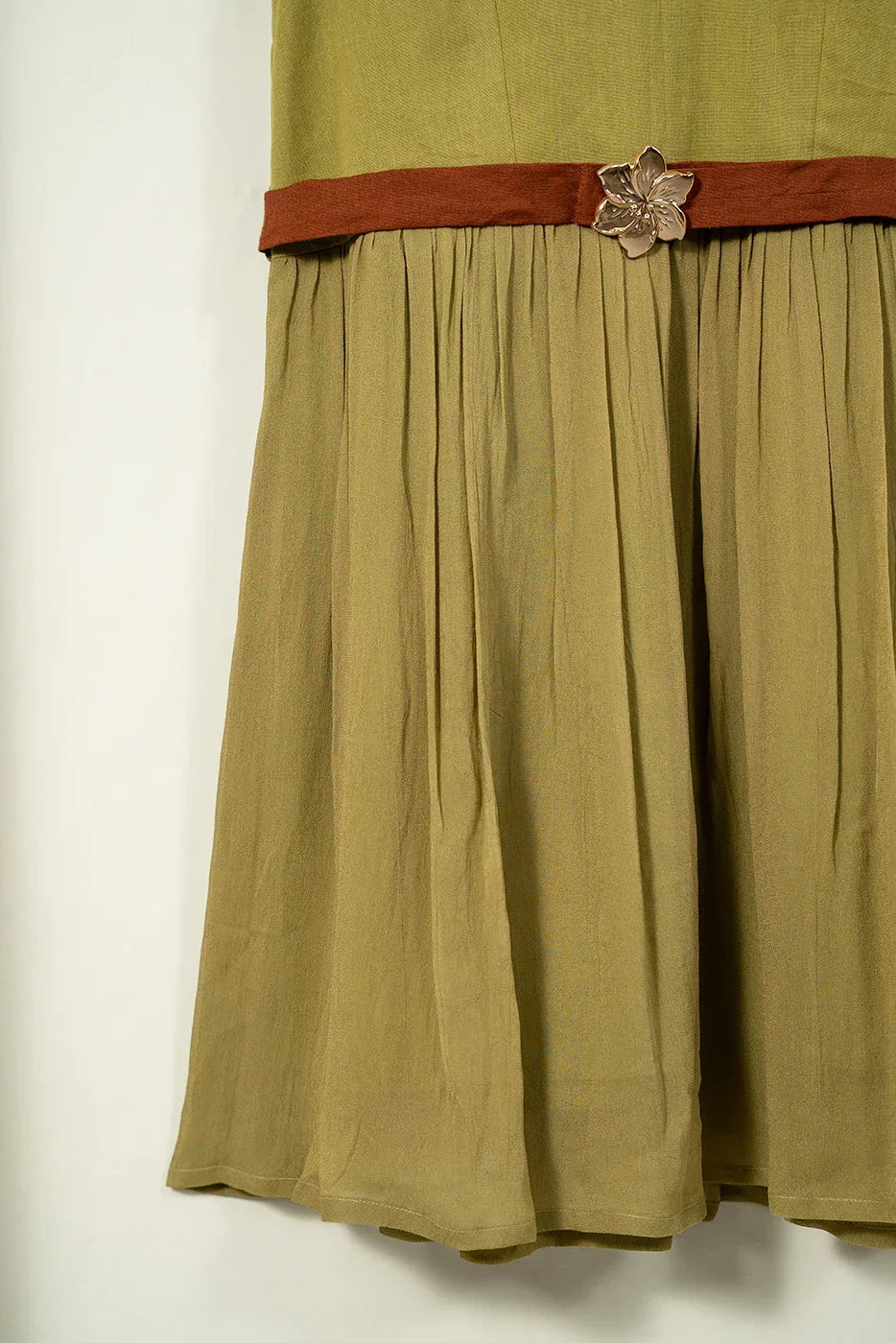 A-line dress with statement belt - SSWAI