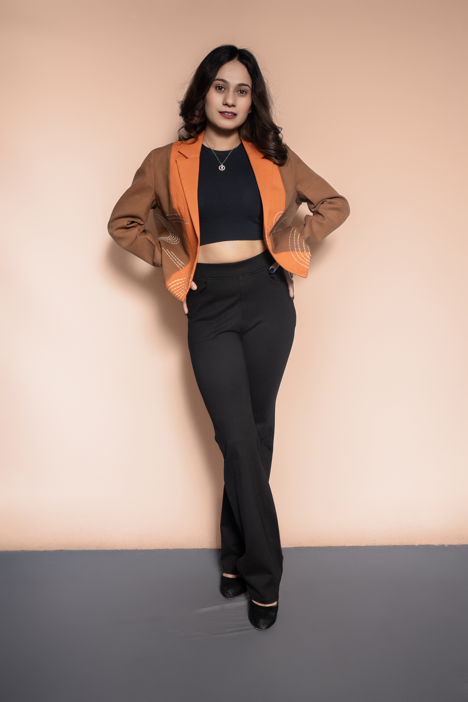 Kantha Dual-Color Cropped Blazer