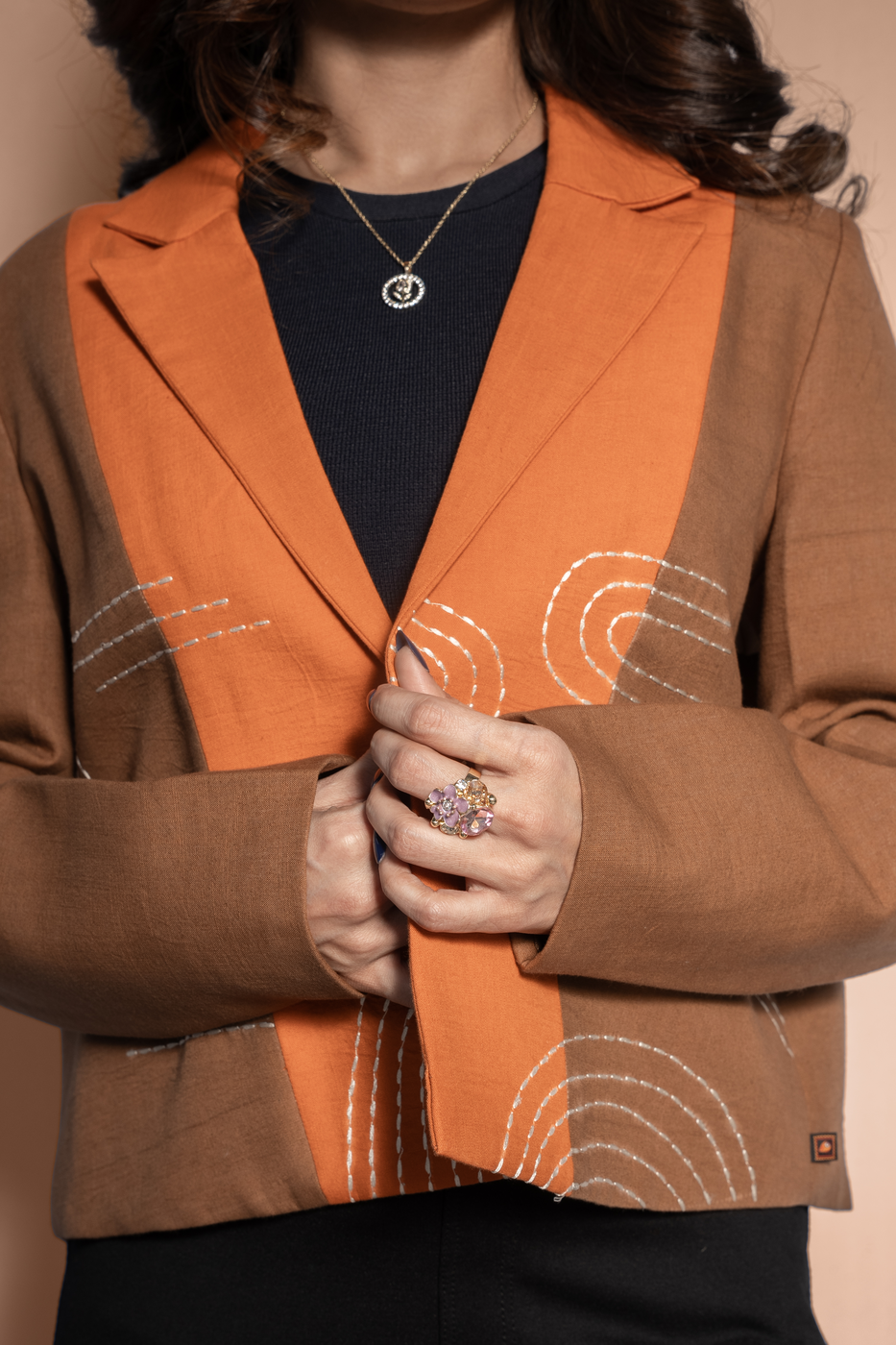 Kantha Dual-Color Cropped Blazer