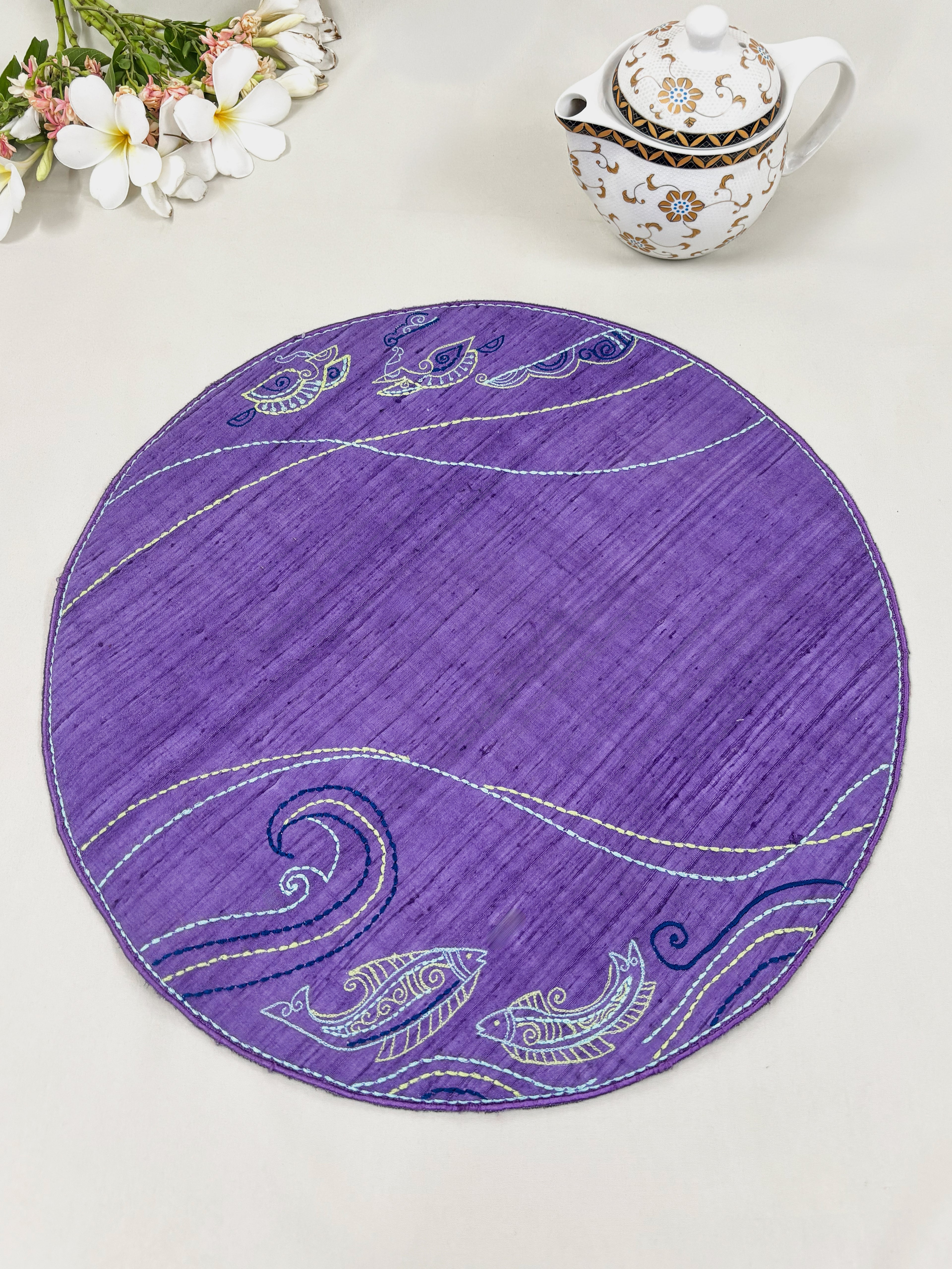 Waves Motif Tablemat & Coaster