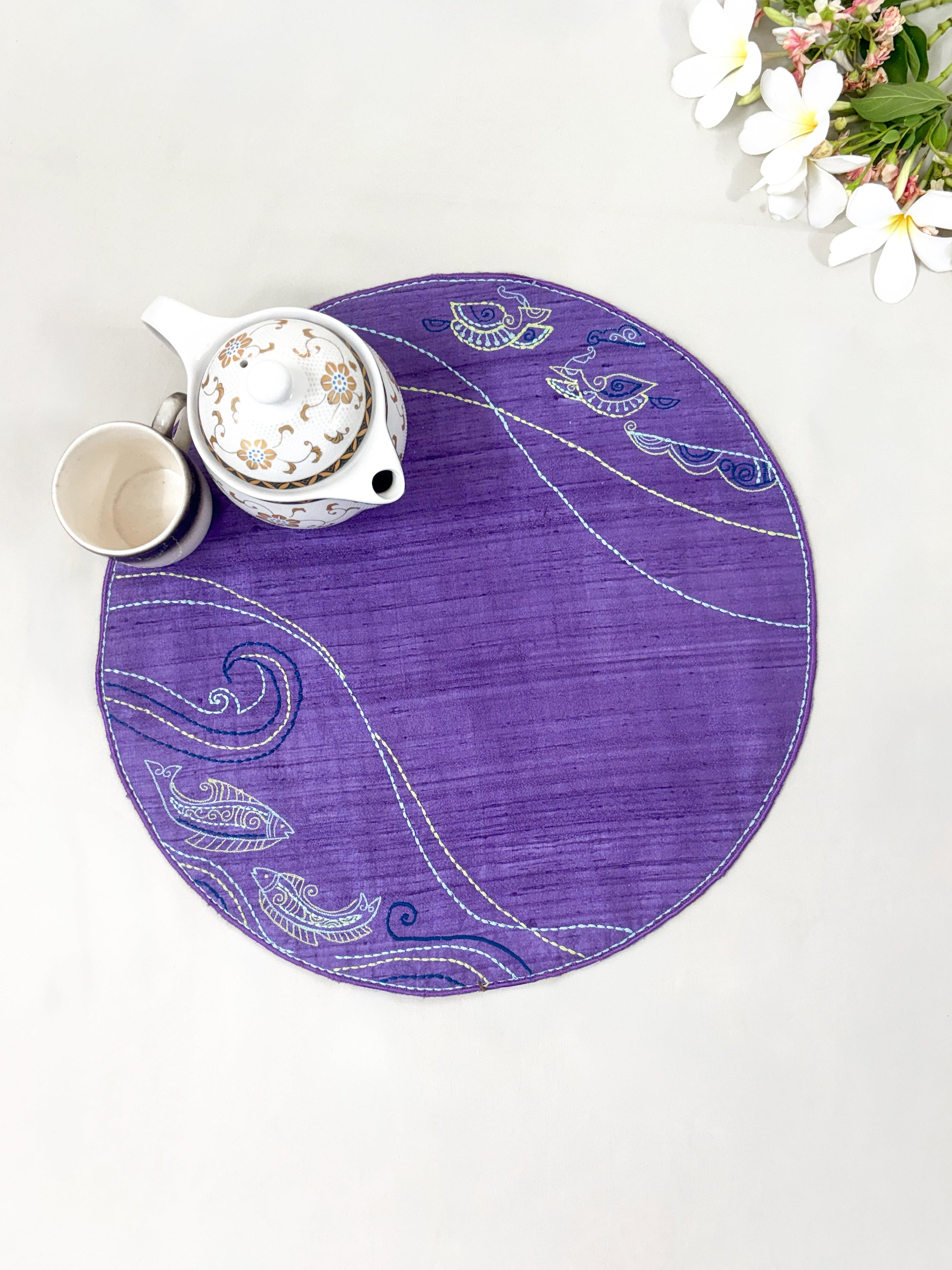 Waves Motif Tablemat