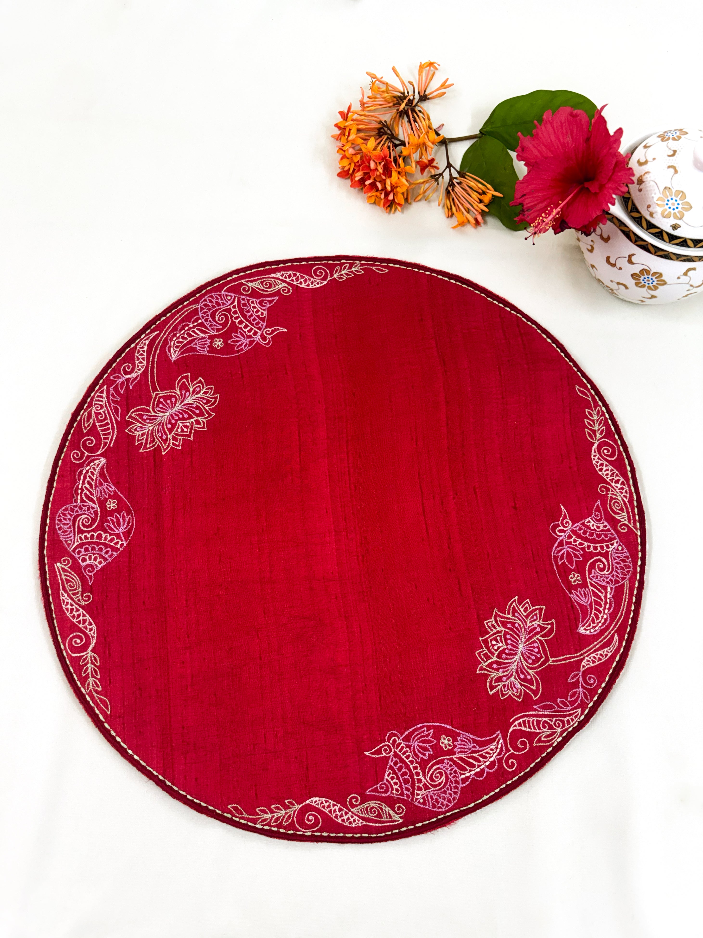 Shell Motif Tablemat and Coaster